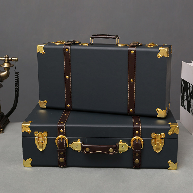 

Suitcases Luxury Vintage Trunk Travel Hand Big Suitcases Leather Luggage Carryon Under Bed Clothing Organizer Storage Box Antique Bin 221026