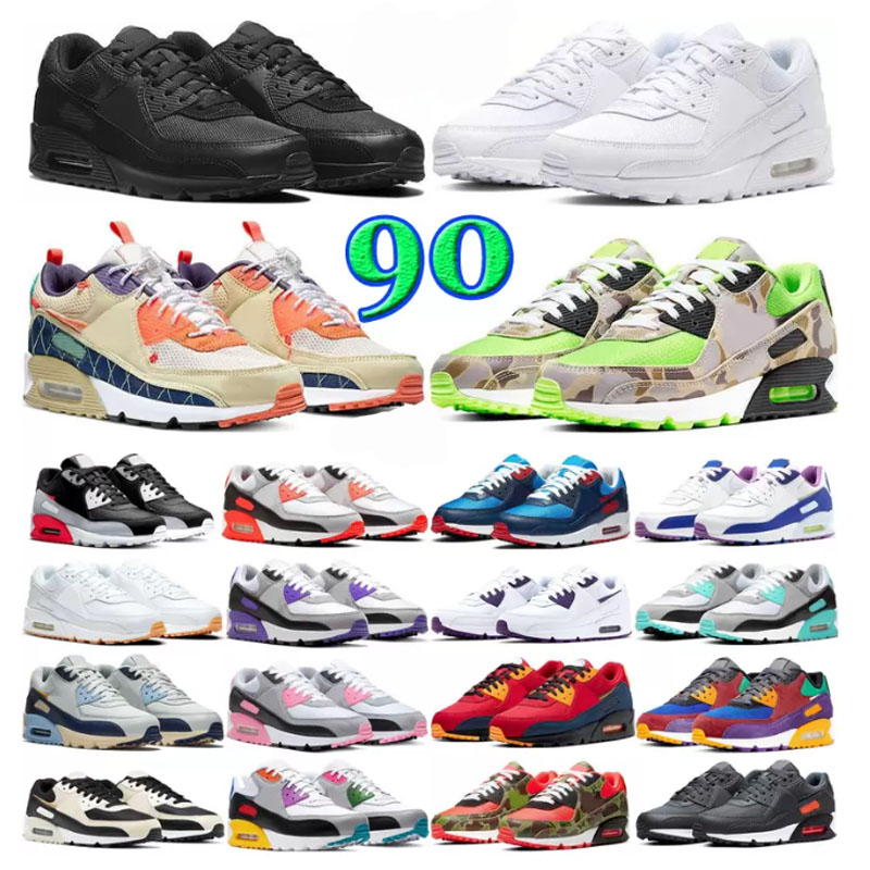 Running Shoes 9-0 Sneakers Basketball Shoe Men Womens designer Trainers Jumpman bright black hurricane Flame red fear white sports training size 36-