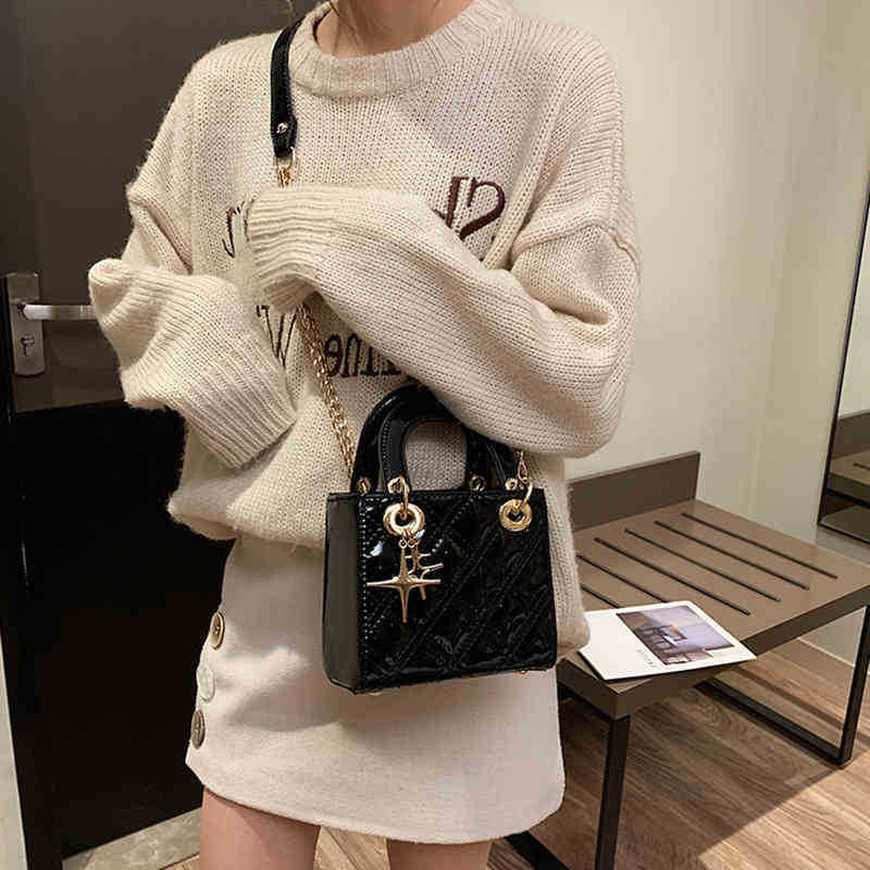 

Burbrerys Crossbody Handbags Bags Burbrery Onthego tote Luxuries designers women bag Purses Totes designer woman handbag Shoulder wallet Paris Plaid R0X4, White