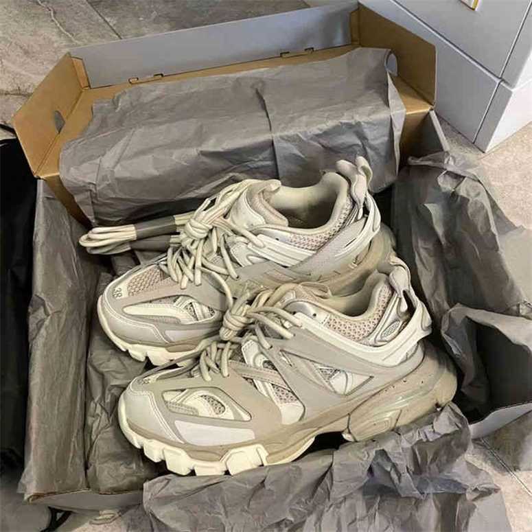 

sneakers Designer Balencigas Sneakers Casual Shoes Three Generation Paris Dad Pure Original Triole s Breathable Heightening Retro Made Old Couple QCG1, No shoes