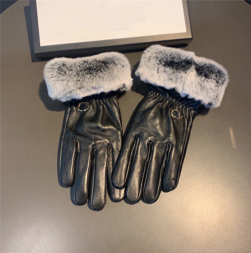 

Big Fur Rabbit Hair Gloves Women Touch Screen Gloves Plush Thick Warm Mittens Ladies Velvet Finger Gloves