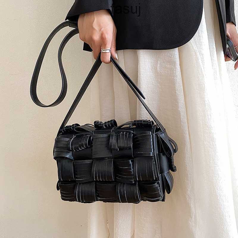 

Fashion Ladies Bottess bags Venetas Personalized Women's Street One Shoulder 2022 Autumn New Crossbody, Orange