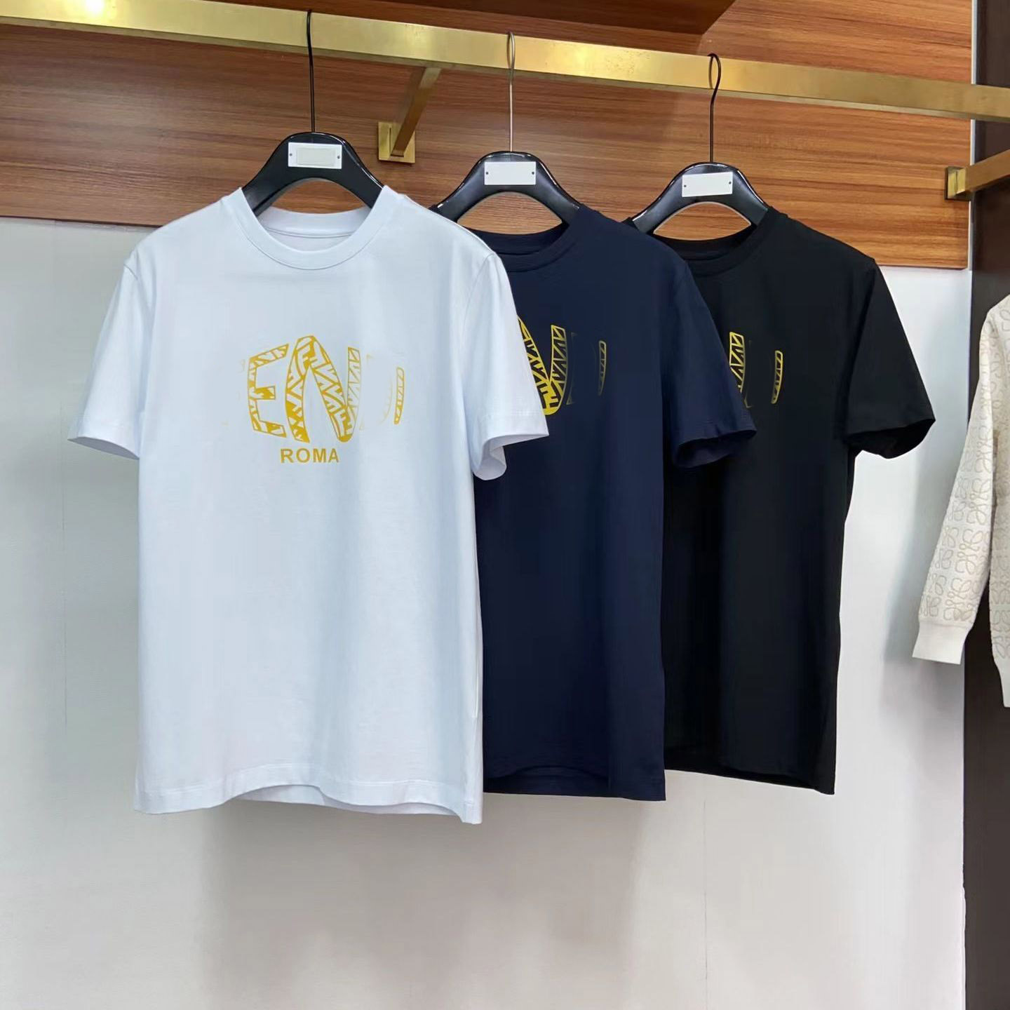 

2022 Mens T Shirt Designer Men Women Shirts Black White Clothing Man Tees Short Sleeve Woman tshirt Casual Hip Hop Streetwear Asian size M-4XL #04