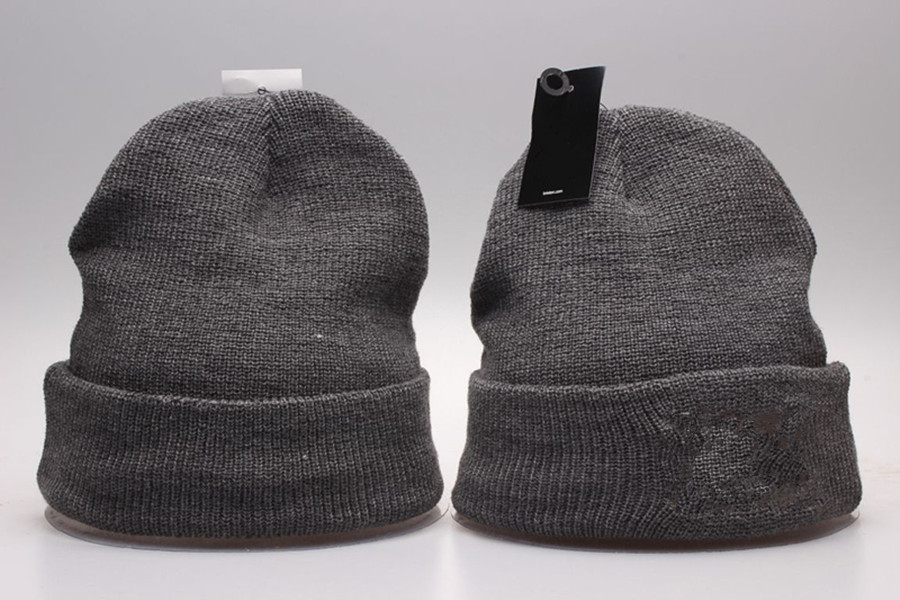

beanie Knitted Hat Cap for Men and Woman Casual Outdoor High Quality