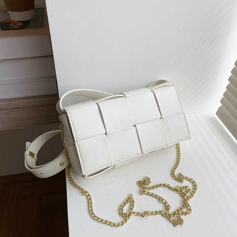 

Handbags Designer Bottess Ladies Venetas Net red small women's 2022 spring and summer new fashion cross chest personalized waist du have a logo, Green