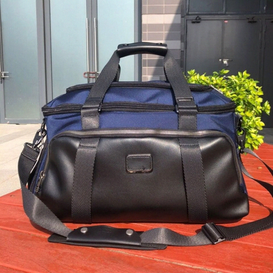 

Outdoor Bags man Large capacity travel bag tumi for men's business and leisure duffel duffle handbags nylon mommy bags shoulder