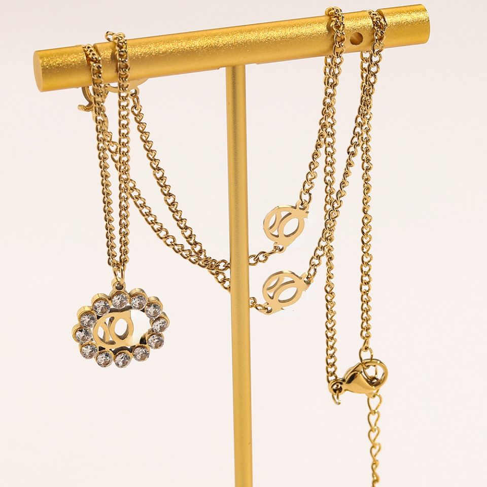 

Designer Necklace Choker Pendant Chain Crystal 18K Gold Plated Stainless Steel Letter Pendants Necklaces Fashion Women Statement Wedding Jewelry ZG1513