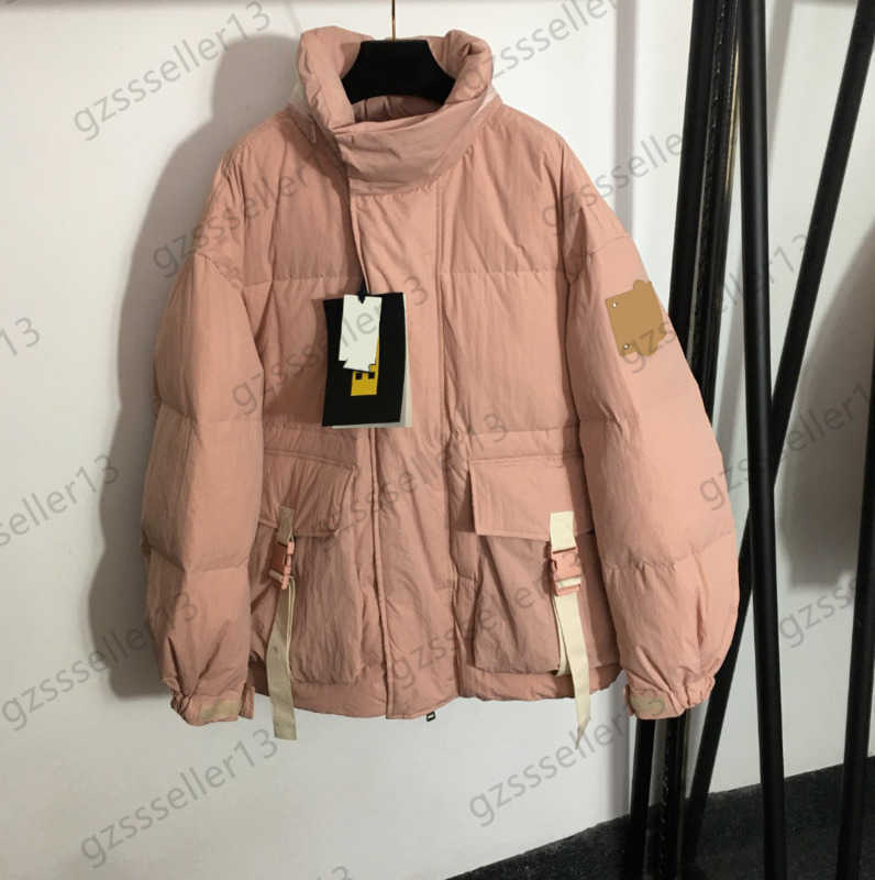 

Puffer Coat Womens Down Parkas Safety Buckle Cargo Pocket Velcro Cuffs High Collar Winner Coat Loose Shoulder Style Detachable Hat Design Outwear Women Apparel 1970