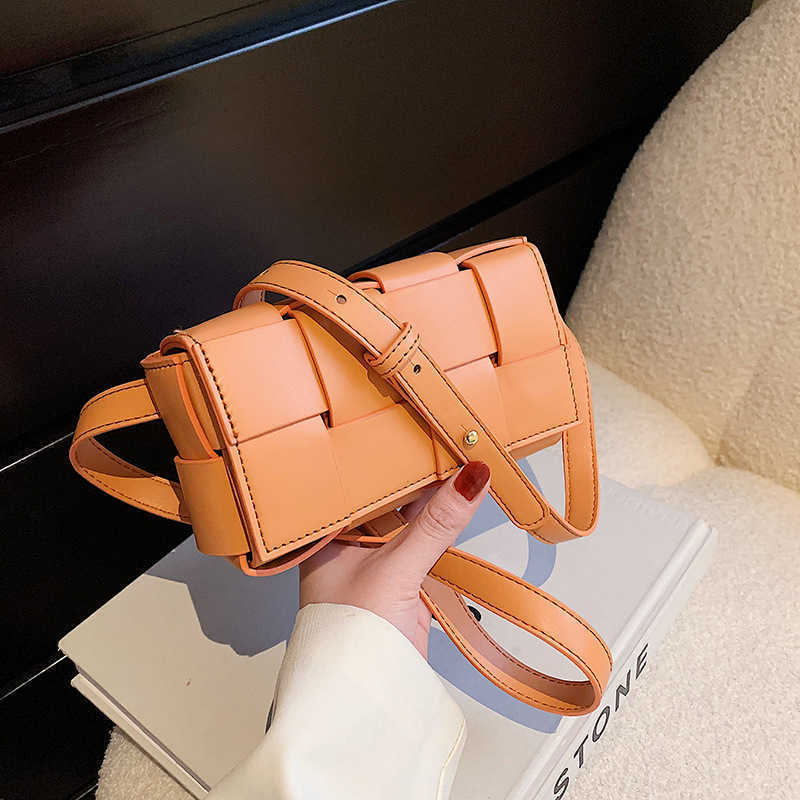

Handbags Designer Bottess Ladies Venetas Premium women's versatile 2022 new fashion net red woven messenger white chest small squar have a logo