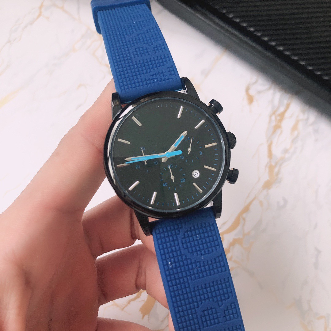 2022 New Fashion Leisure Sports Rubber Men&#039;s and Women&#039;s Luxury Watch Timekeeping Quartz Watch-image-813384349