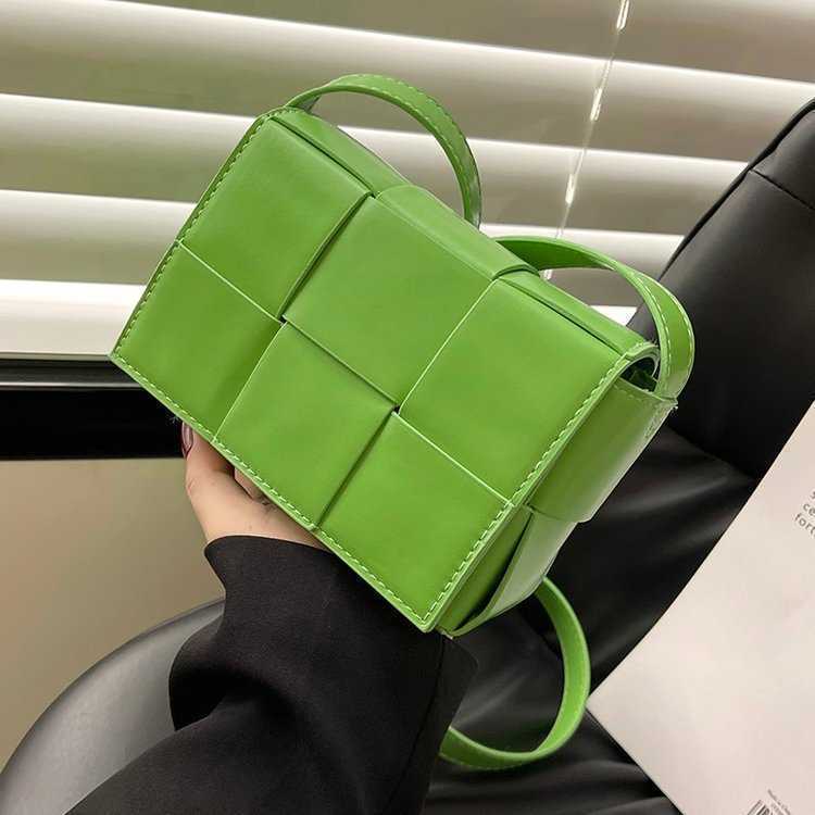 

Luxurious Designer Bottess bags Venetas 2022 new fashion simple summer texture small women's shoulder patchwork cross body have a logo, One size
