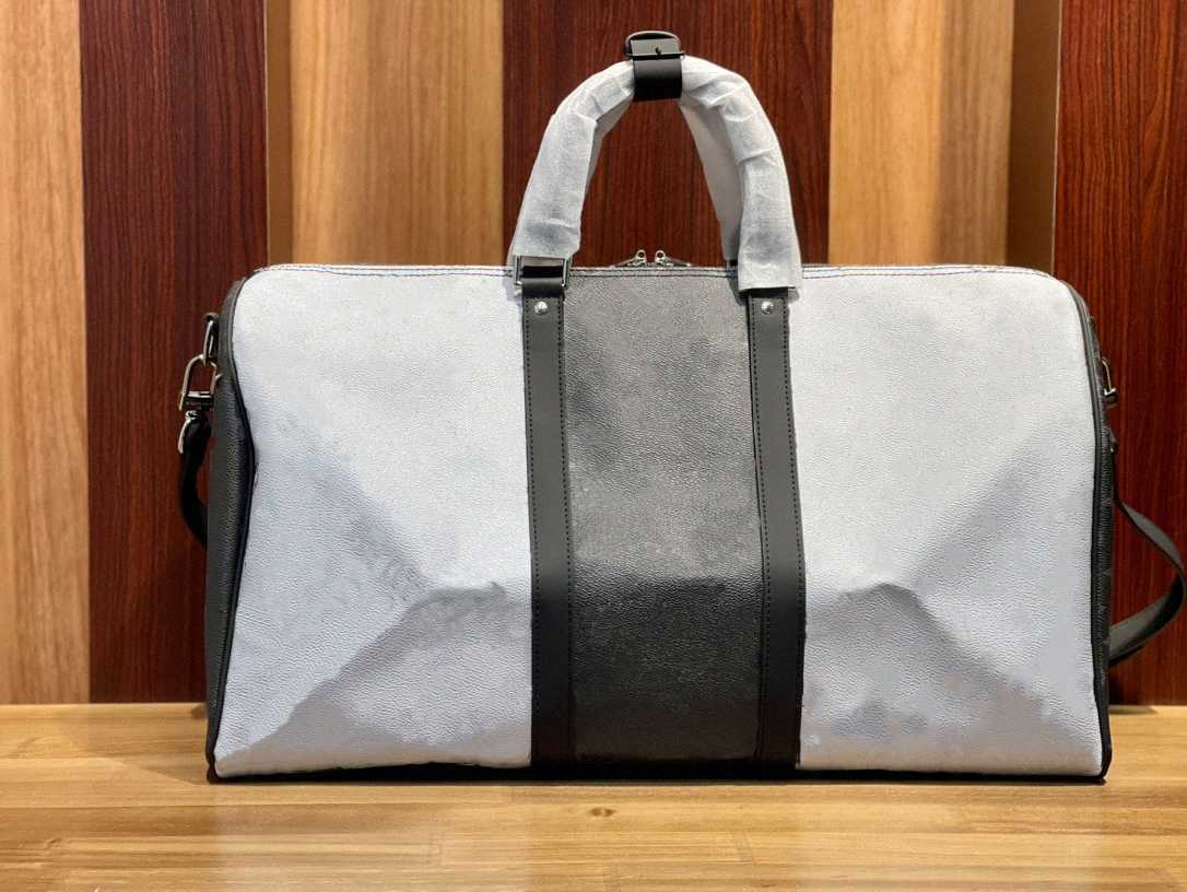 

8 Colors Overnight Bag Green Yellow Blue Pink Keepall Designers Bags 50 45 Handbag Travels Purse Geninue Leather Bandouliere Pattern Luggage