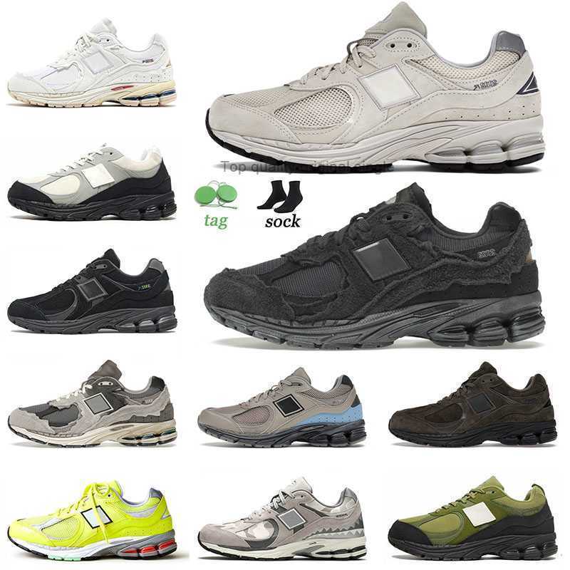 

New Quality 2022 Sports Running Shoes for Mens Women 2002R BB2002R Protection Pack Phantom Sea Salt Black Camo Munsell White Outdoor, Separate colours