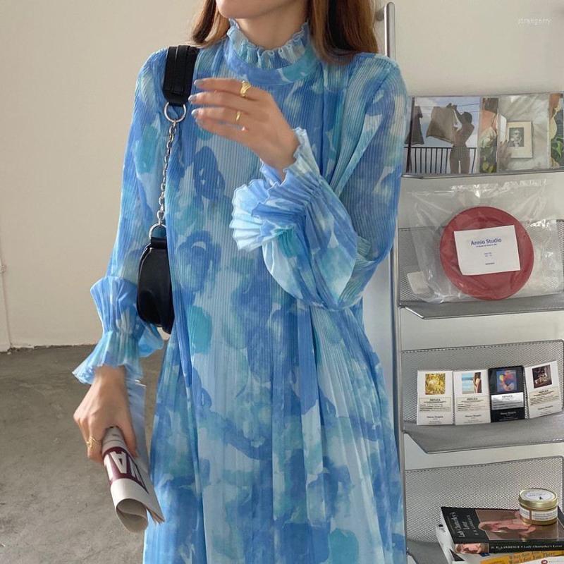 

Casual Dresses Women Dress 2022 Spring Long Bell Sleeve Ruffles Collar Ink Print Blue Ruched Pleated Female One Piece, As photo