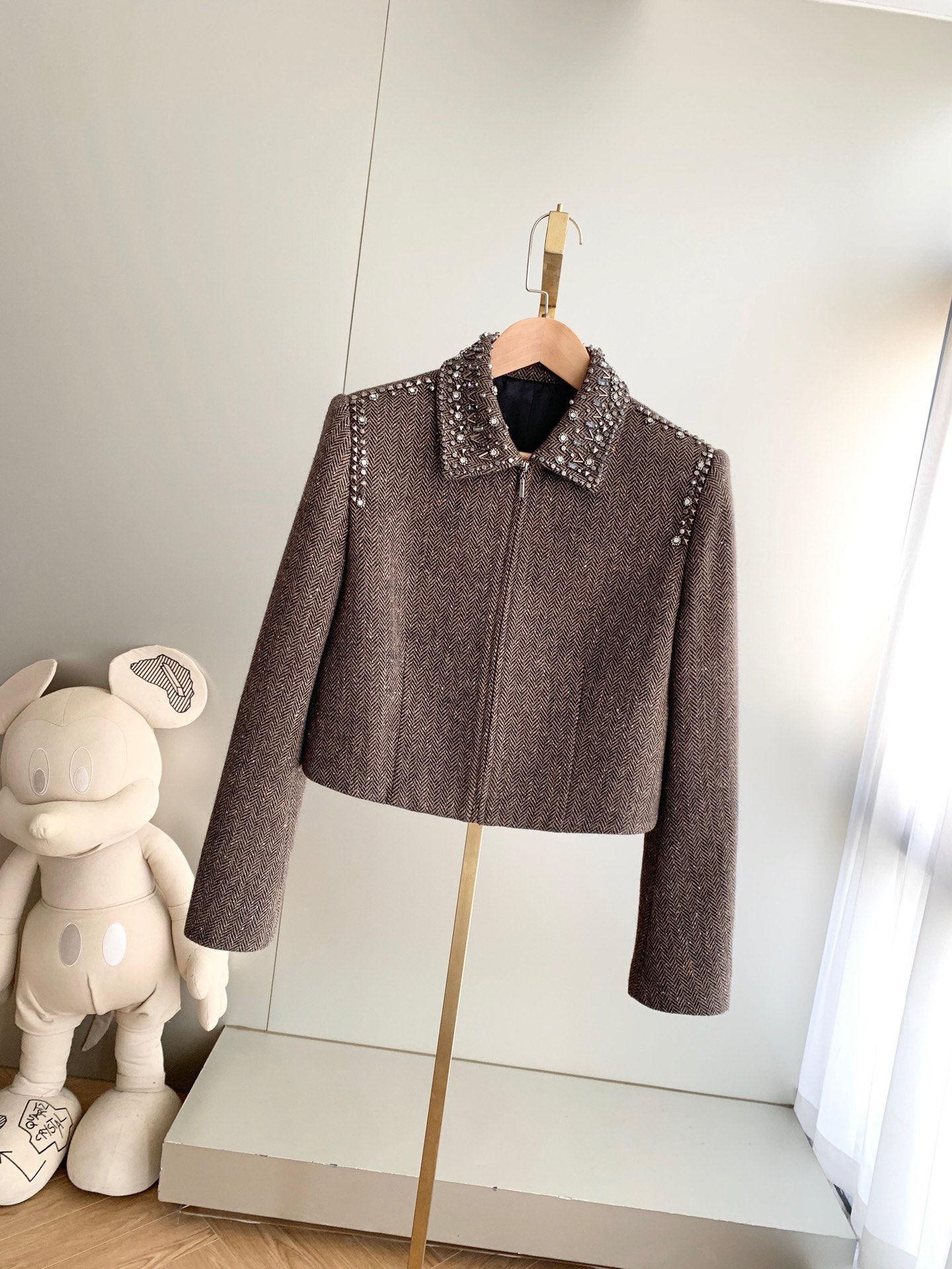 

Women's jacket Luxury designer design lapel beaded cut short coat, Brown