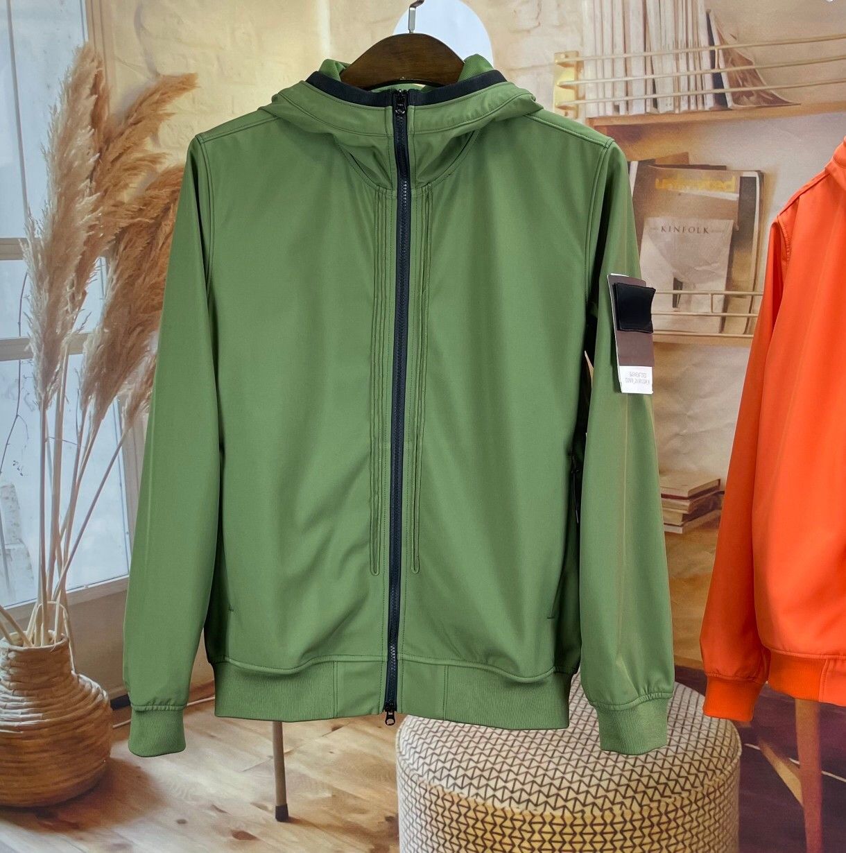 

Hooded Jacket Windbreaker Two-way Zipper Armband Solid Color Coat, Green