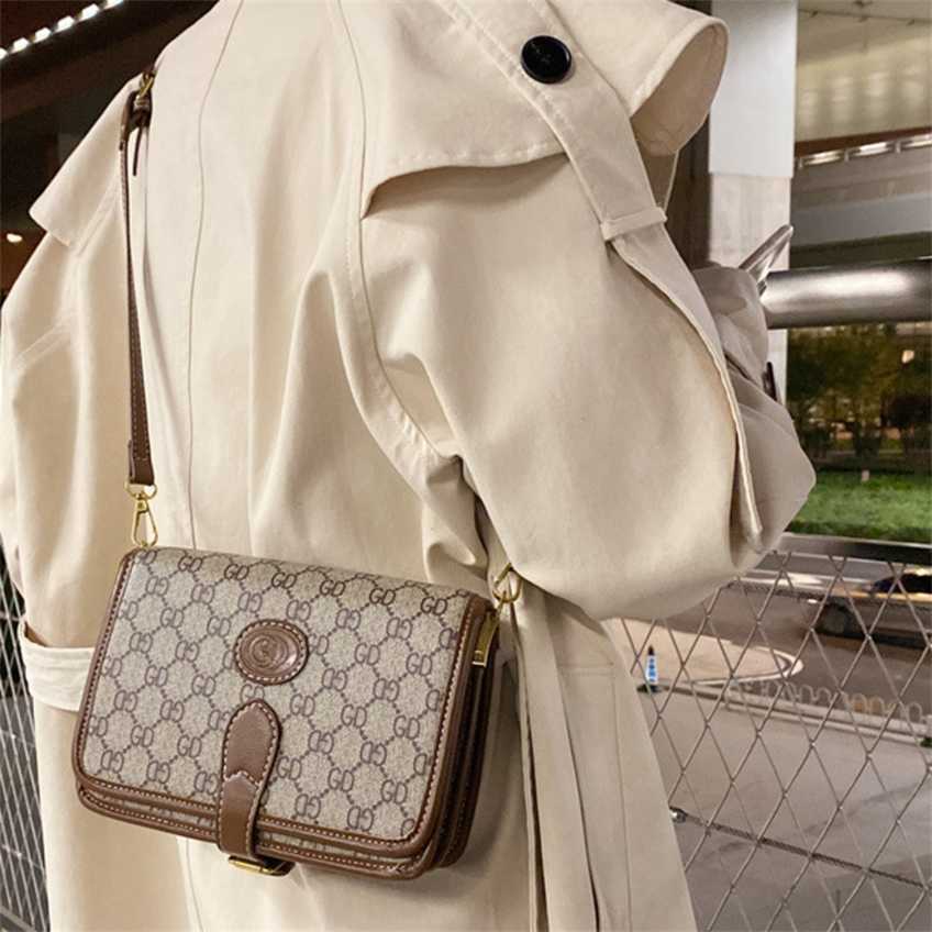 

Double network red live broadcast of the same small square bag new bonded printing mobile phone fashion sling single Shoulder Designer Handbags, Brown
