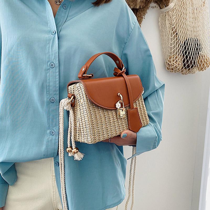 

Evening Bags 2022 Fashion Women Shoulder Designer Handbags Luxury Wicker Woven Crossbody Bag Summer Beach Straw Lady Small Purses, Beige
