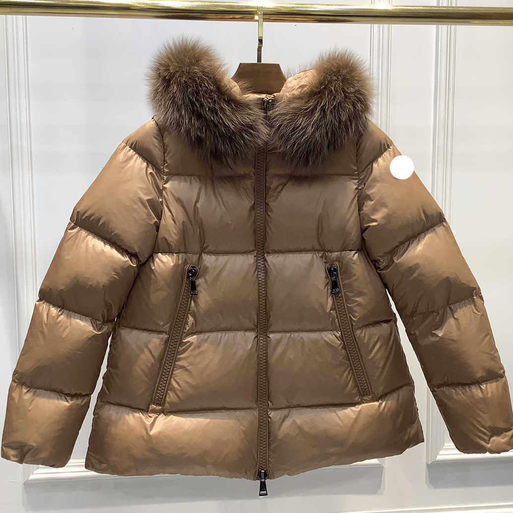 

Maya designer women's down jacket embroidered badge winter coat bright fur collar womens winter coats, Gold