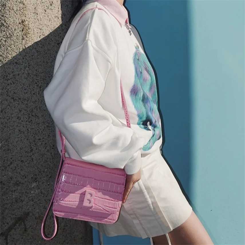 

Handbag new leather female crocodile b-button pink bean curd cowhide small square one shoulder slant span bag, White