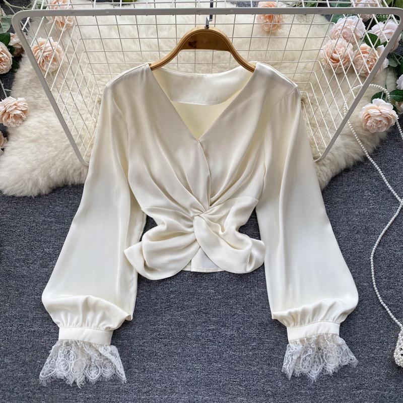 

Women's Blouses Autumn French Niche Design Sense Pleated Waist Long-sleeved Short Chic Top Women, Khaki