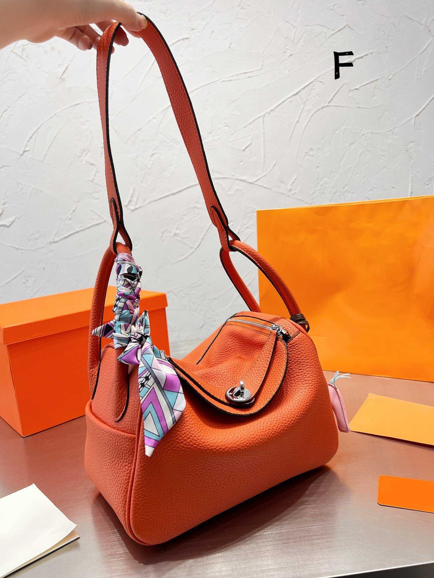 

Portable Messenger Bag Brown Handbag New Bag Fashion Discount Handbags Bags Messenger Go With Everything Shoulder, Do not buy this option