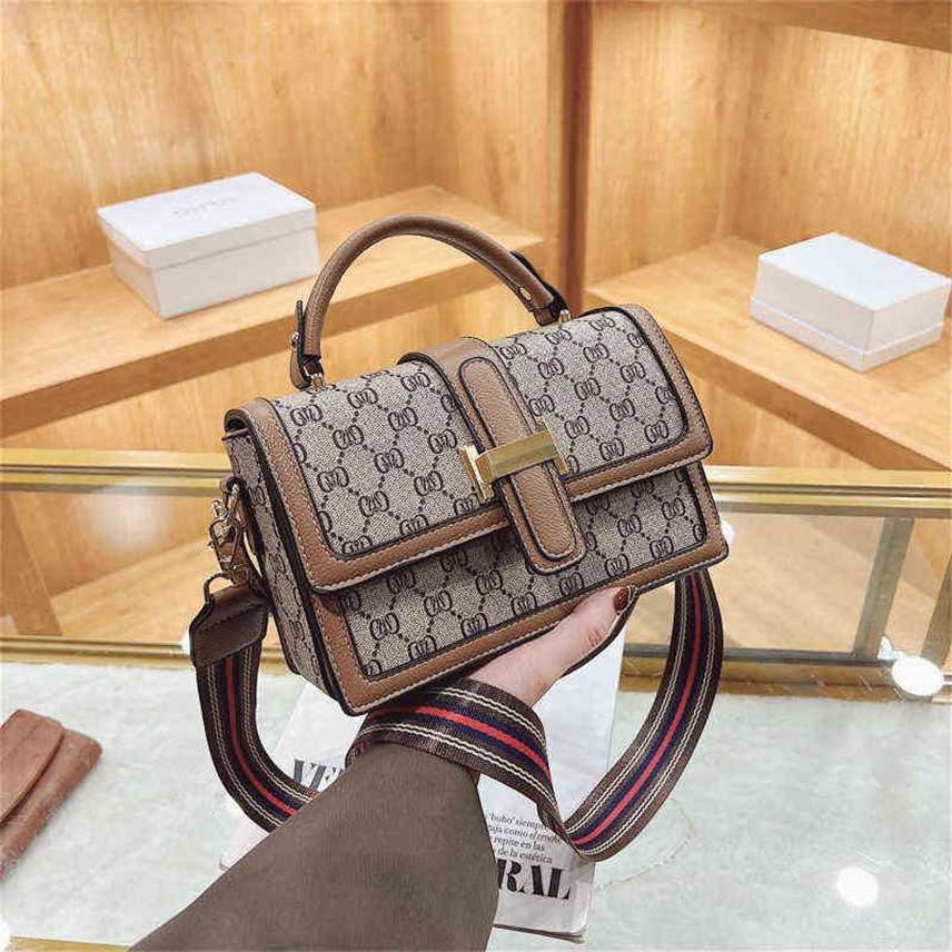 

Handbags Outlet Printed 2022 new sense of style women's bag versatile broadband sling single Shoulder Messenger Bag, Black