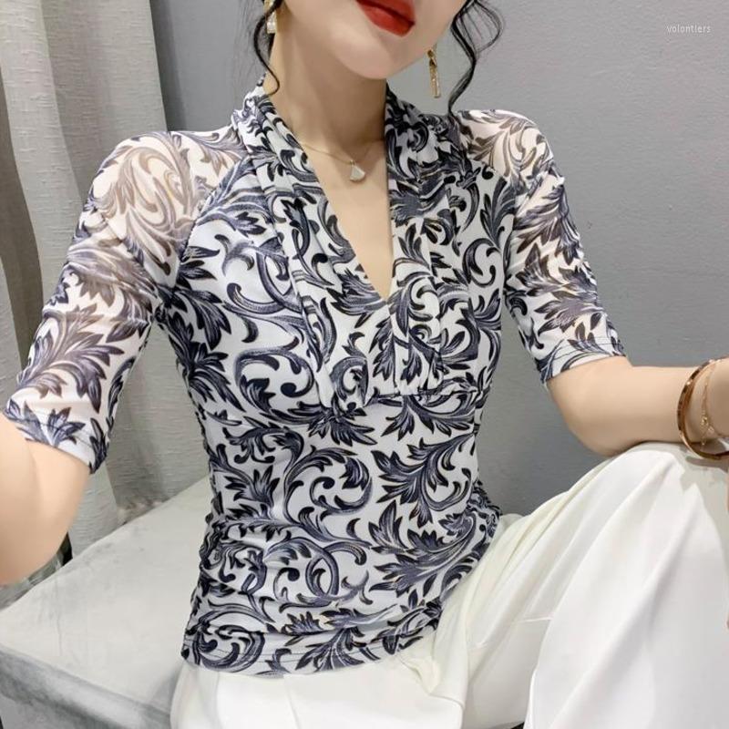

Women' T Shirts Summer Black Blue Mesh Printed Shirt Women V-neck Thin Perspective Short T-Shirt Femme Half Sleeve Tight Tee Vintage