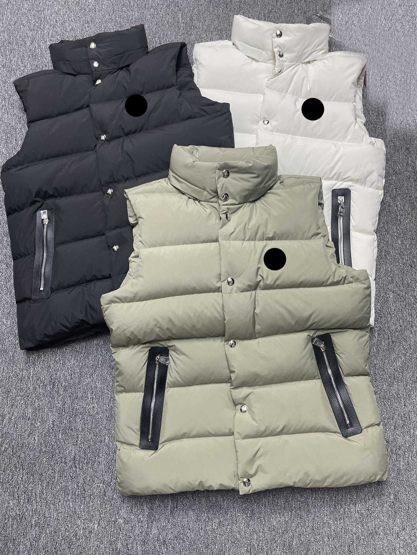 

Fashion designer mens down jacket jackets vest embroidered badge invisible hat men's vests winter jacks warm puffer vest size 1/2/3, Black