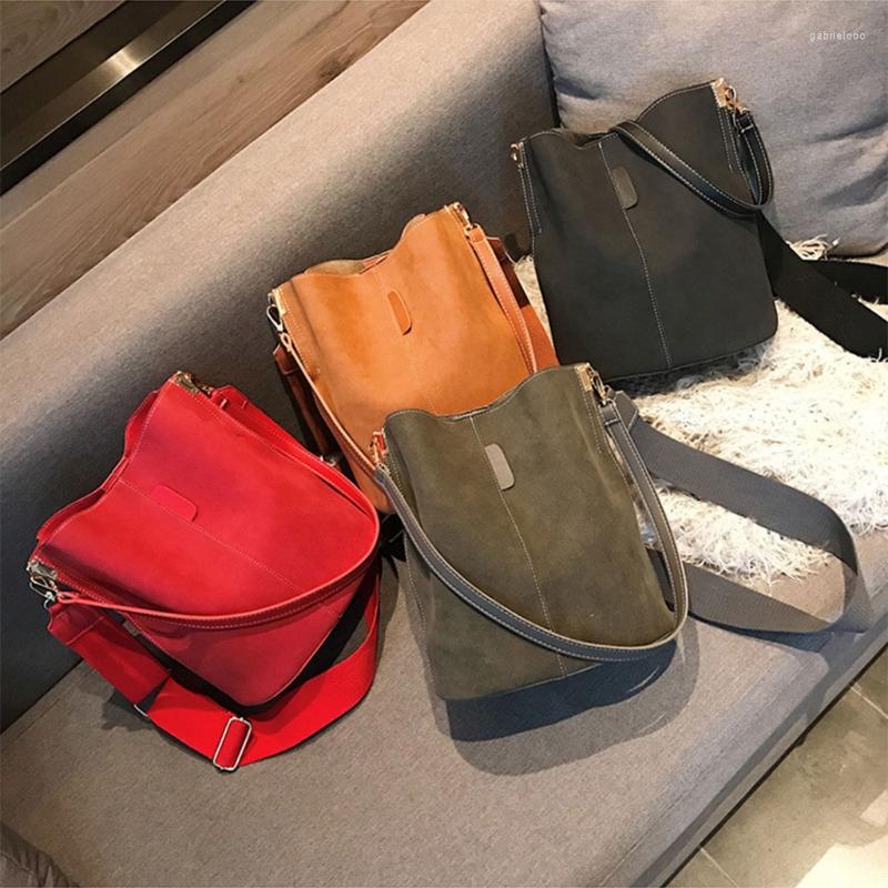 

Duffel Bags Ladies Messenger Vintage Soft PU Leather Bucket Tote Shoulder Bag Elegant Women Handbags Retro Crossbody, Bn