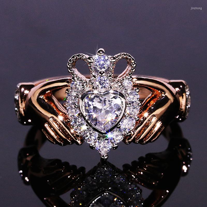 

Cluster Rings Fashion Gold Color Hand Holding Irish Claddagh Crown Friendship Ring With Heart Bling Zircon Stone For Women Engagement