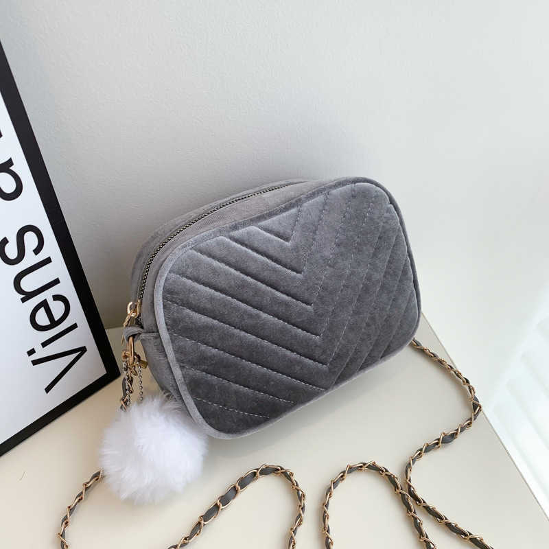 

Popular plush bag for women in autumn and winter 2022 a new type of pure wool cute and simple versatile chain one shoulder messenger bag, Blue