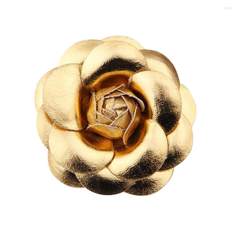 

Brooches 5cm Gold Silver Color PU Leather Rose Flower Brooch Camellia Corsage Women Lapel Pins And Scarf Buckle Accessories