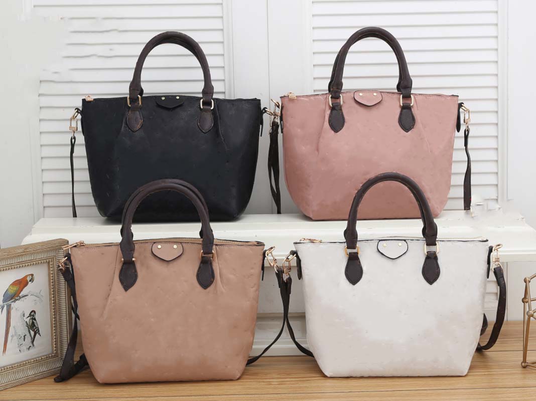 

New embossed large capacity handbag Classic fashion one shoulder messenger bag Women's purse Luxury dinner bag, Pink