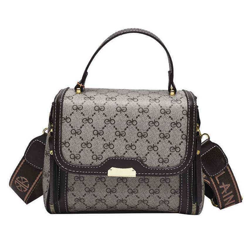 

Handbags Outlet Printed 2022 new atmosphere one shoulder hand versatile large capacity messenger small square bag, Khaki