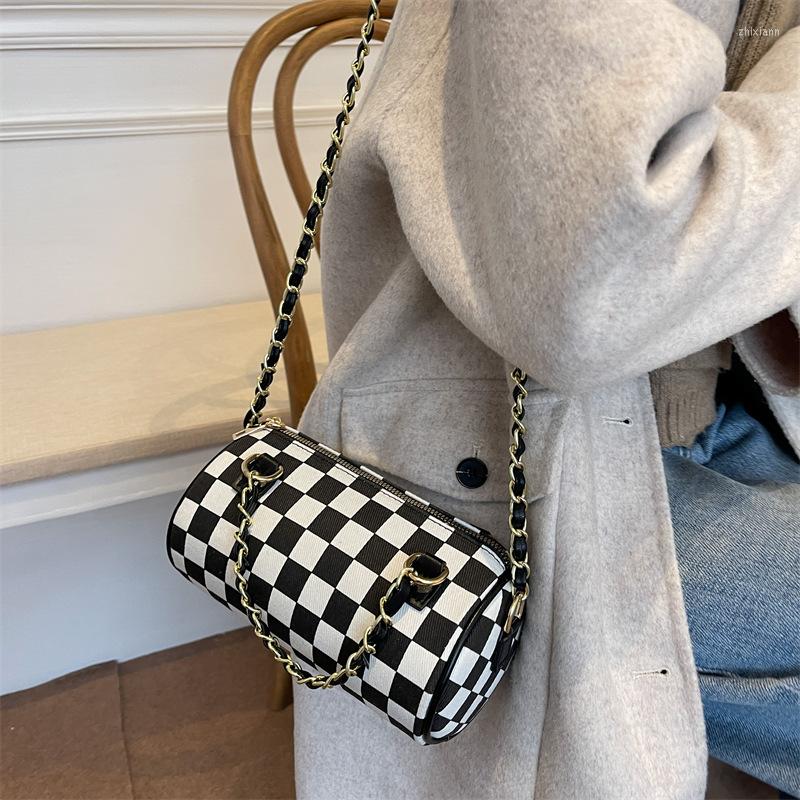 

Evening Bags Ladies Retro Duffel Bag Designer Checkerboard Shoulder Chain Crossbody Famale Diamond Pattern Handbags Women Satchels