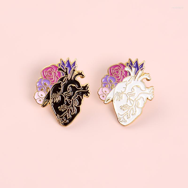 

Brooches Pink Purple Flowers Heart Metal Enamel Brooch Fashion Art Organ Badge Unique Trendy Romantic Jewelry Accessories Gift