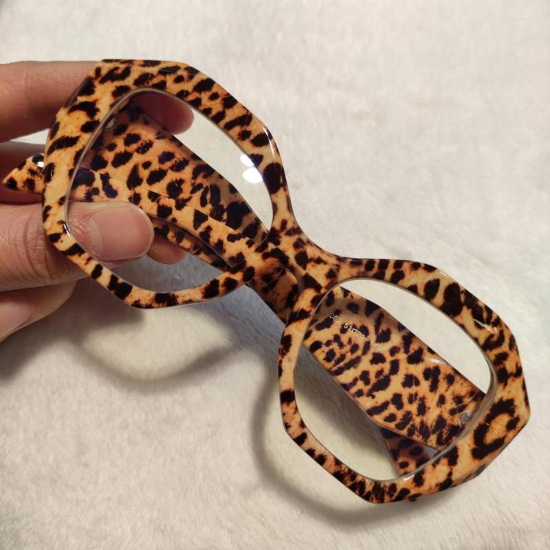 

Sunglasses Frames 2022 Fashion Sexy Leopard Frame Anti-blue Glasses Women Vintage Optical Eyeglasses Female Spectacles Oculos Feminino