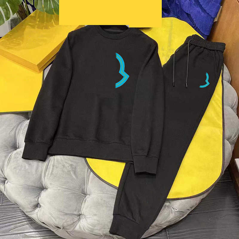 

Fashion designer Men's Tracksuits hooded crew neck sweater casual brand sweater warm trousers tracksuit M/L/XL/XXL/XXXL/XXXXL/XXXXXL