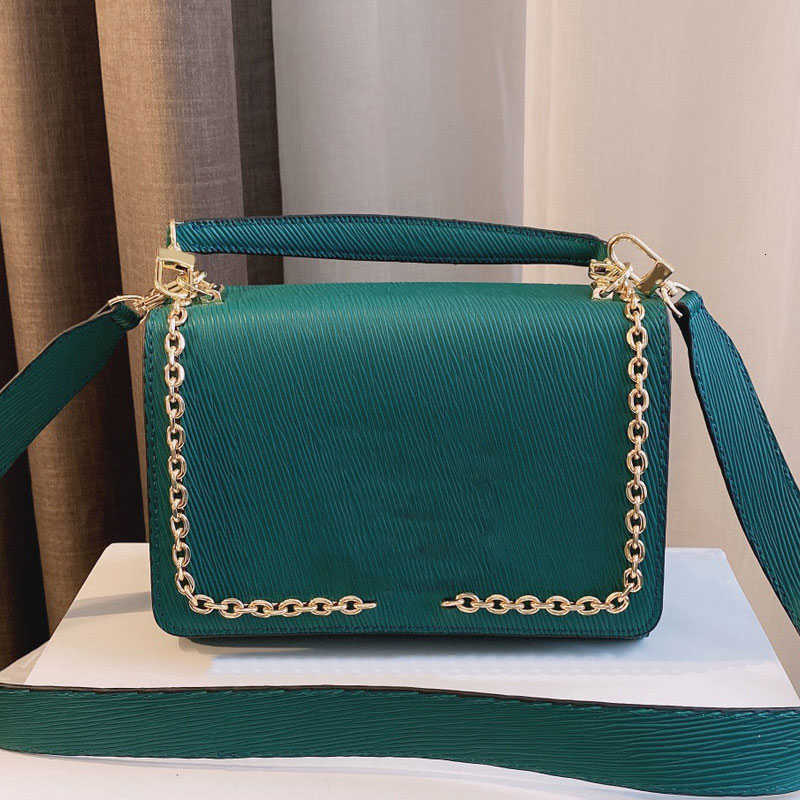 

handbag Evening bag Flip Messenger Bag Ladies Flap Shoulder Handbag Crossbody Leather Purse Classic Twist Medium Bags Water Wave Pattern, Red