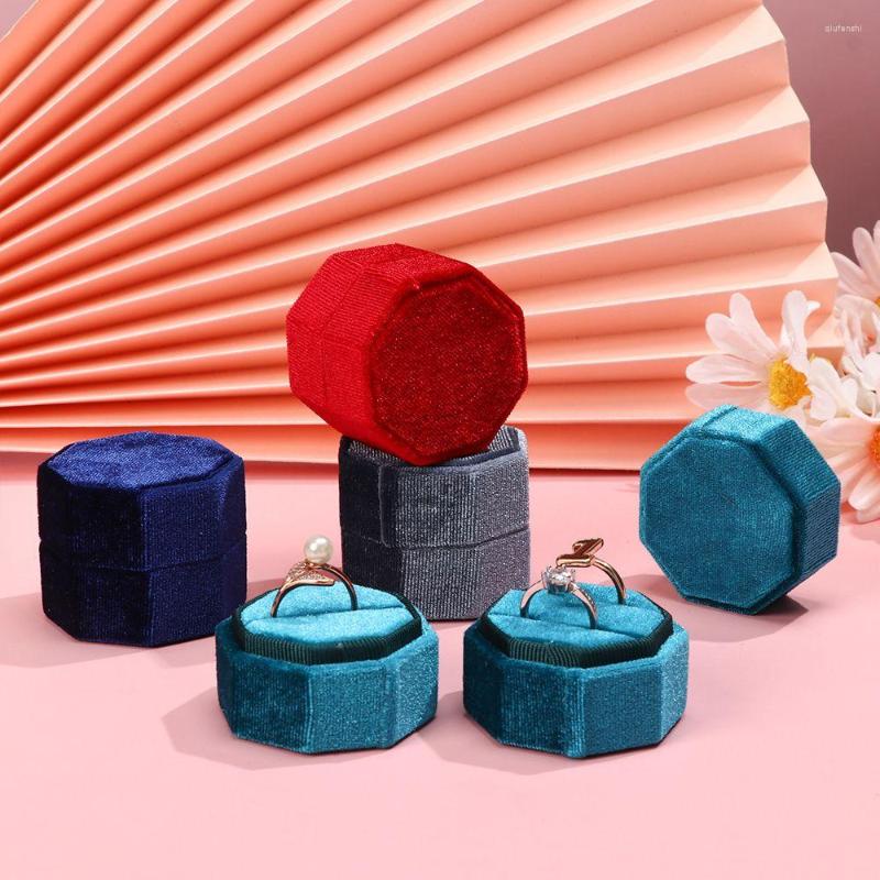 

Jewelry Pouches High-quality Exquisite Octagonal Durable Velvet Wedding Box Display With Detachable Lid Ring Storage Container