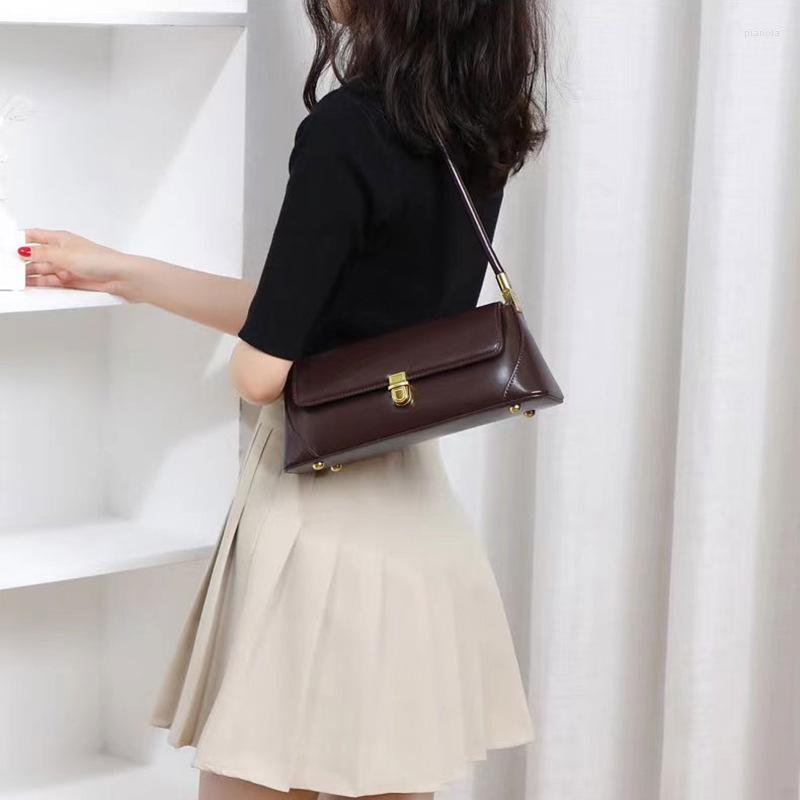 

Evening Bags Leather Bag Female Live Broadcast One Hair Generation Shoulder Women's Zipper Niche Design Wholesale French Stick, Black