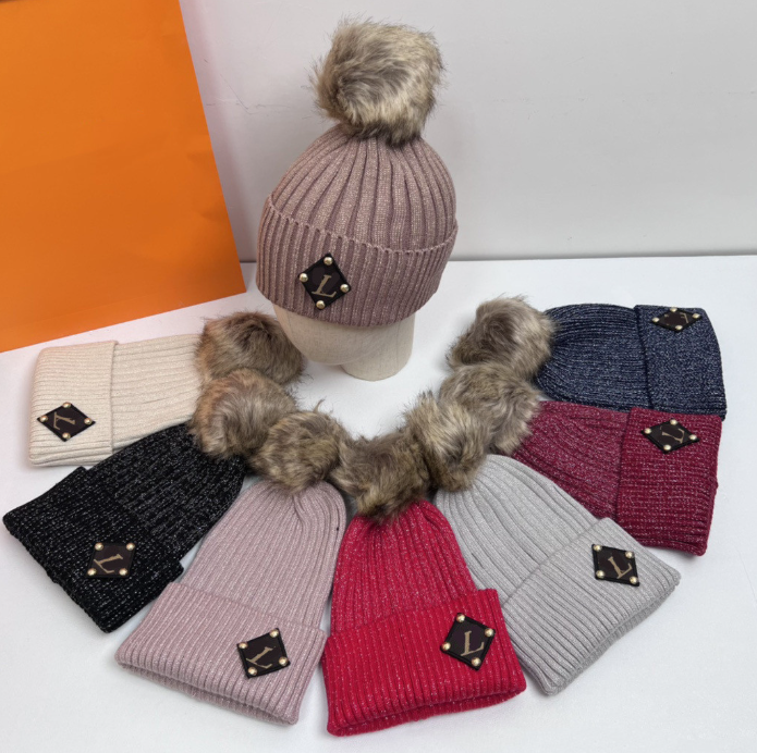 

Women's New Knitted Hat All-Match plus Square Label Sleeve Cap Windproof Warm Wool Hats, Aspic