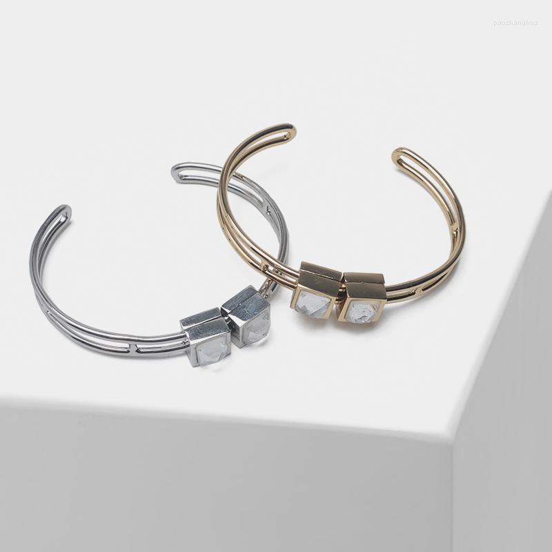 

Bangle Amorita Boutique Movable Square Design Fashion Bangles