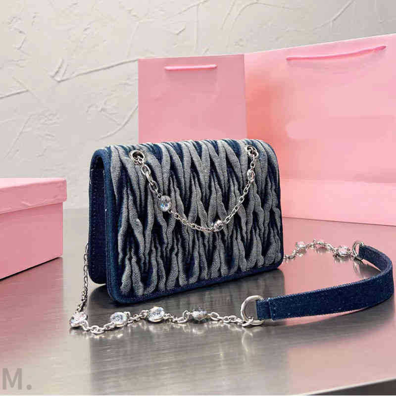 

Shoulder Bags CrossBody Bags Women Wallet Denim Wrinkled Leather Purse High Qulity Handbag Chain Pleated Leather Small And Light Clutch 2221101, Pink