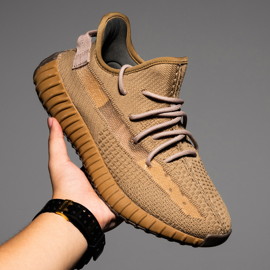 

Men Women Boyfriends Shoes Boot Summer Autumn Fashion Breathable Designer Sneakers Couple Running Trending Sport Boost With Box