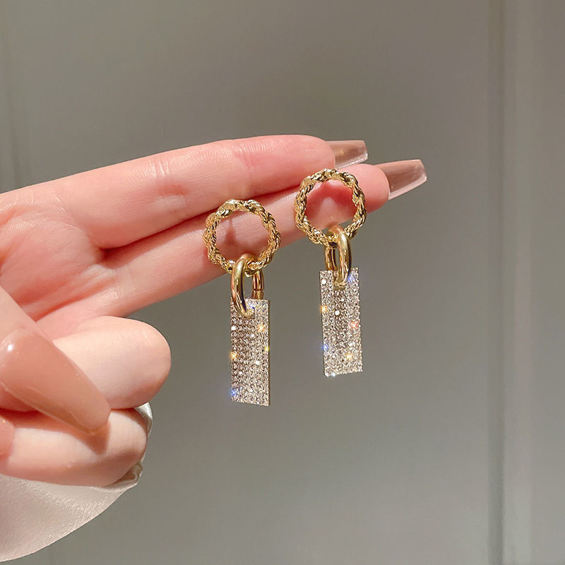

New Fashion Luxury Square Crystal Drop Dangle & Chandelier Ladies Bright Gold Bridal Wedding Jewelry Women's Pendant Earrings Gift AC413