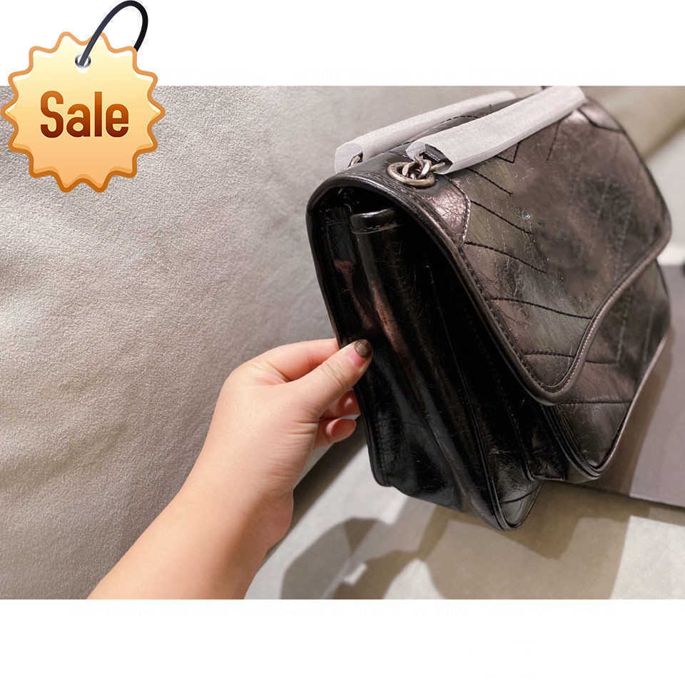 

Woman's Luxury Designer Shoulders Bag Crossbody bagsTote 2022 New Fashion Multi-function Messenger Large Capacity Diamond Chain envelope Bag Factory Direct Sales, Sky