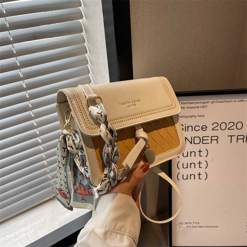 

Messenger Bags Autumn Women 2022 New Shoulder Casual Crossbody Color Contrast Small Square Bag, Black