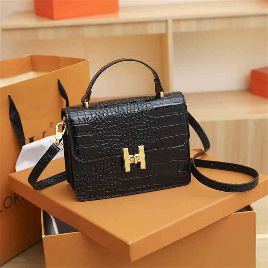 

Bags Advanced sense bag women's 2022 new leisure one shoulder small square cross Purses, Plain black